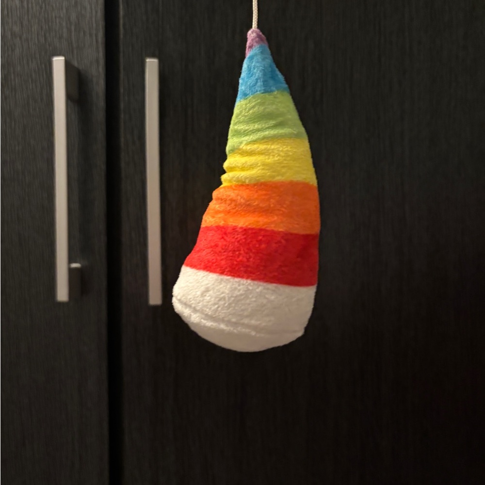 Squatty Potty Dookie White Plush Unicorn Toy with Rainbow Mane and Rainbow Poop - Picture 3 of 14